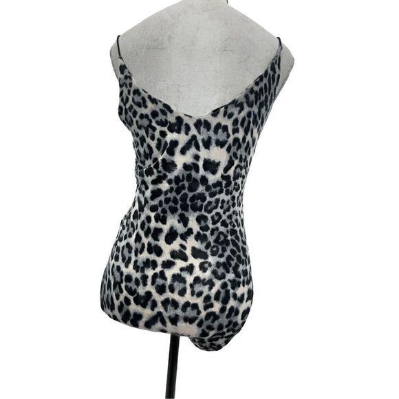 Gaze Leopard print Body suit size medium - Picture 4 of 14